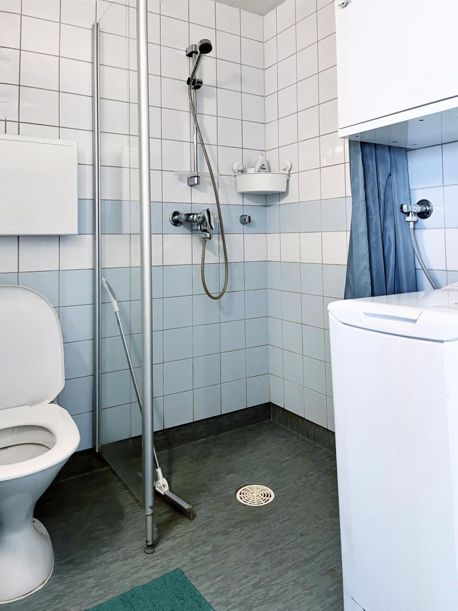 Lovely Home Next To The Metro Station And Shopping Malls - 16Mins To City Center, Convenient, Peaceful Helsinki Extérieur photo