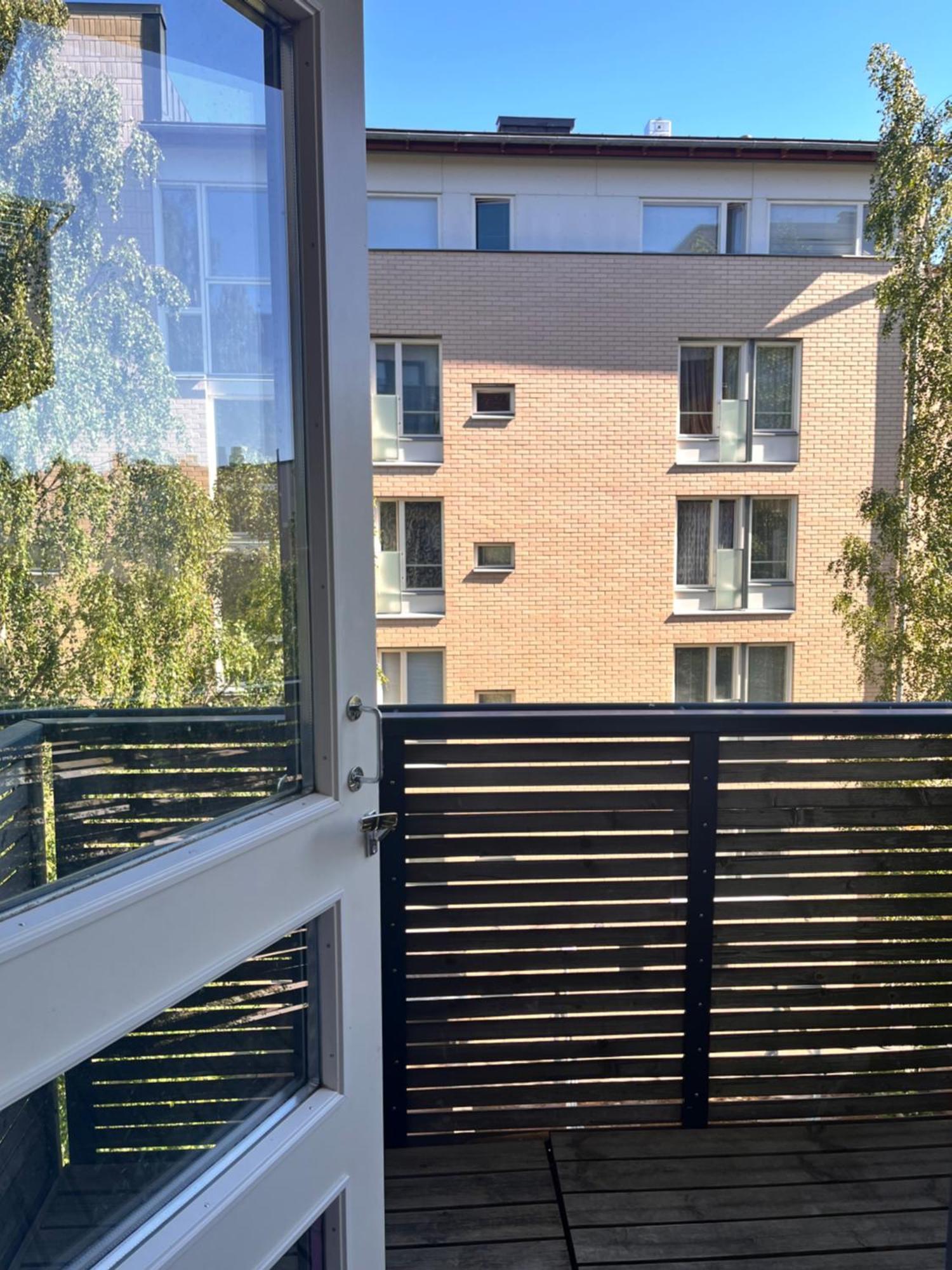 Lovely Home Next To The Metro Station And Shopping Malls - 16Mins To City Center, Convenient, Peaceful Helsinki Extérieur photo
