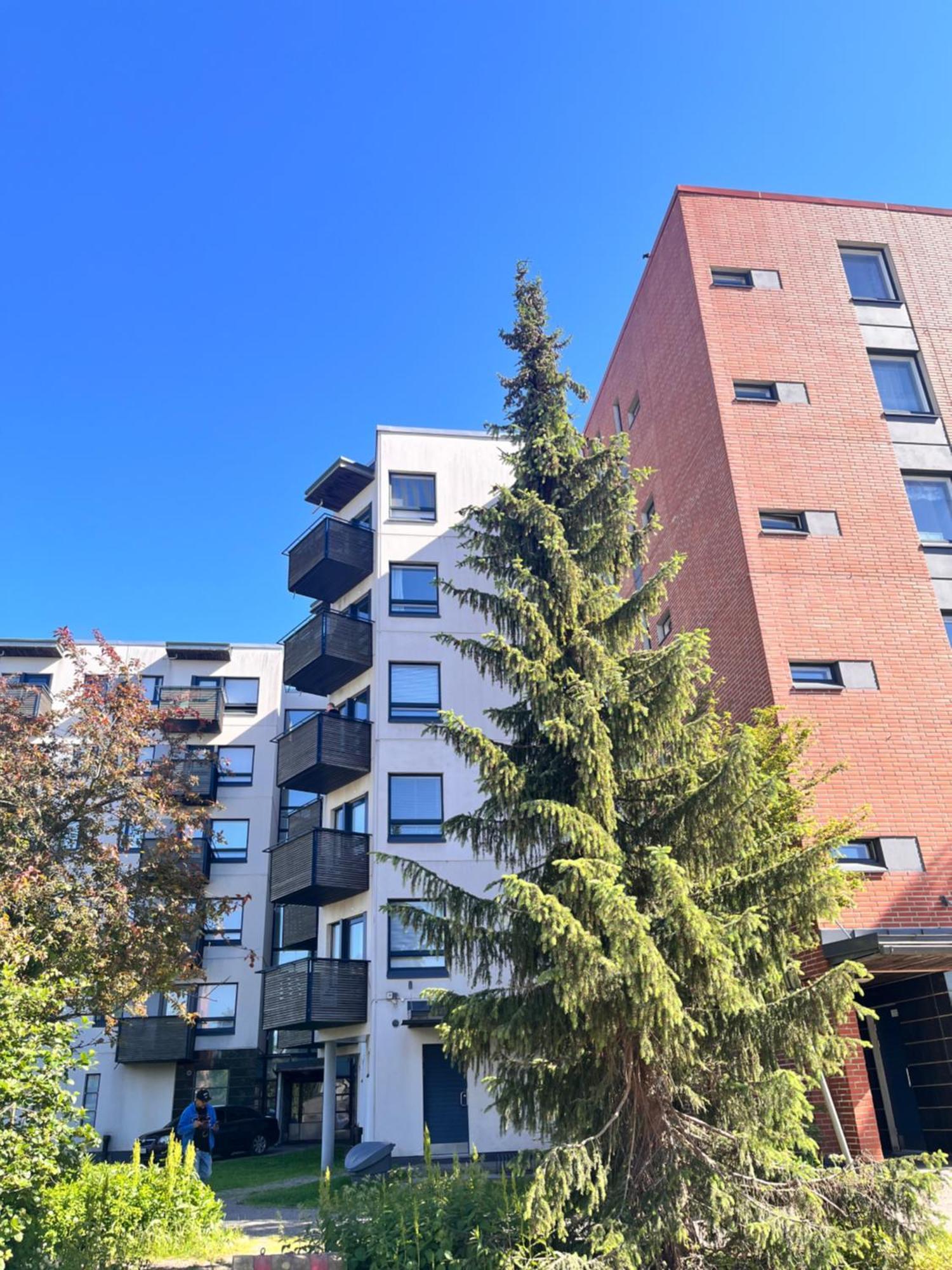 Lovely Home Next To The Metro Station And Shopping Malls - 16Mins To City Center, Convenient, Peaceful Helsinki Extérieur photo